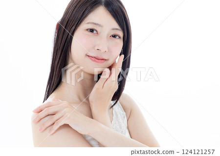 Beauty image of young women Beauty image of young women 124121257