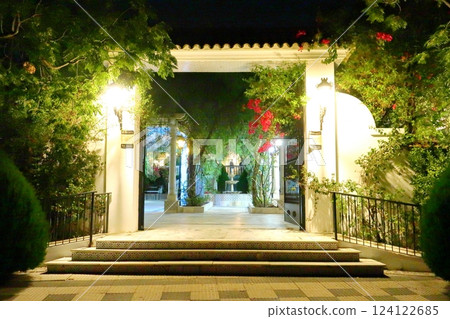 Streets of Seville, Spain 124122685