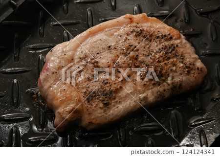 豬肉牛排 豬肉牛排 124124341