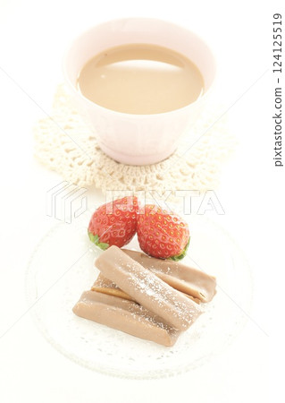 草莓茶巧克力 124125519