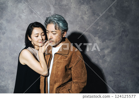 時尚老年/中年夫妻照 124125577
