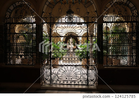 Streets of Seville, Spain 124125785