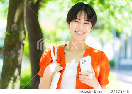 Young lady shopping Young lady shopping 124125796