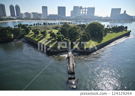 Odaiba Shinagawa Third Battery 124129264