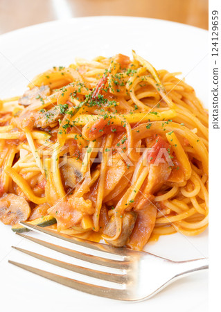Delicious Napolitan spaghetti 124129659