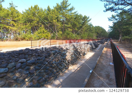蒙古入侵防禦城牆 (今津地區) (生之松原地區) 鎌倉時代遺址 124129738