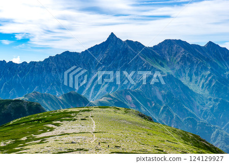 從北阿爾卑斯雙六山頂看到的矢鹿岳 雙六山、三俁蓮華岳攀登 124129927