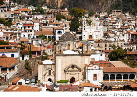 View of the beautiful colonial Magical Town of Taxco de Alarcon located in the Mexican state of Guerrero. View of the beautiful colonial Magical Town of Taxco de Alarcon located in the Mexican state of Guerrero. 124132783