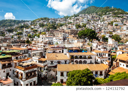 View of the beautiful colonial Magical Town of Taxco de Alarcon located in the Mexican state of Guerrero. 124132792