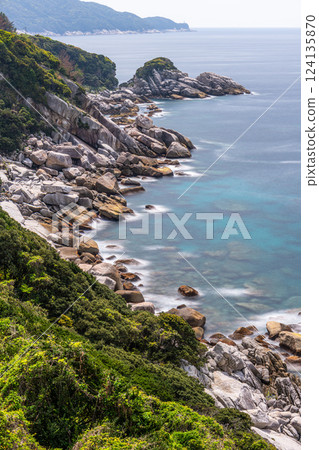Fishing point Shisenohana, Yakushima, offshore Alps (spring) 124135870