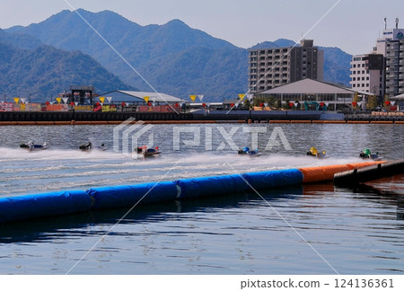 宮島賽艇 124136361