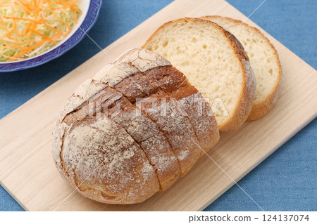 Stone oven bread Stone oven bread 124137074