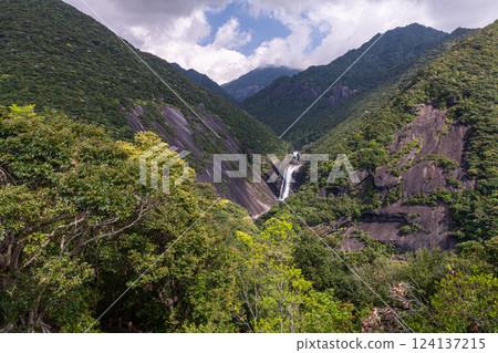 Fresh green mountains and Chihiro Falls, Yakushima, an offshore Alps 124137215