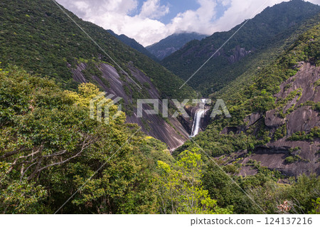 Fresh green mountains and Chihiro Falls, Yakushima, an offshore Alps Fresh green mountains and Chihiro Falls, Yakushima, an offshore Alps 124137216