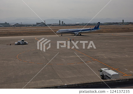 Komatsu Airport: A dream-inspiring observation deck 124137235