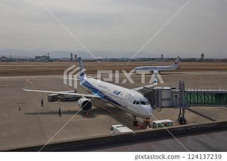 Komatsu Airport: A dream-inspiring observation deck 124137239