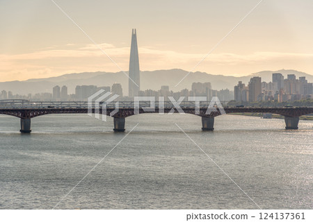 Han river Hangang and urban cityscape of Seoul, capital of South Korea 124137361