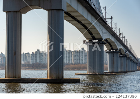 Han river Hangang and urban cityscape of Seoul, capital of South Korea 124137380
