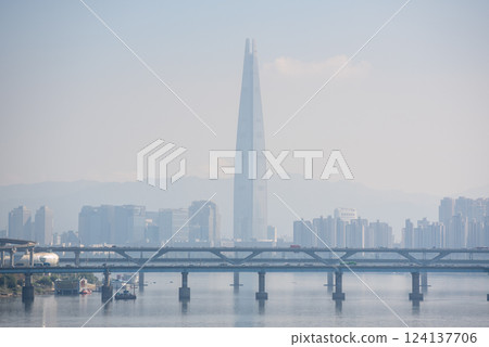 View of Han river Hangang and urban cityscape of Seoul, capital of South Korea 124137706