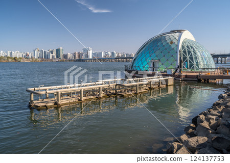 Han river Hangang and urban cityscape of Seoul, capital of South Korea 124137753