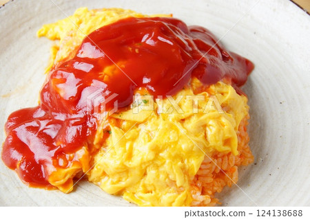 Ketchup omelet rice Ketchup omelet rice 124138688