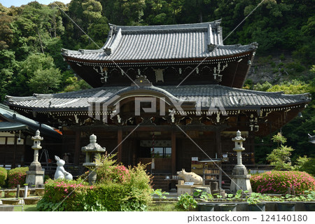Mimuroto Temple Main Hall (Uji City, Kyoto Prefecture) Mimuroto Temple Main Hall (Uji City, Kyoto Prefecture) 124140180