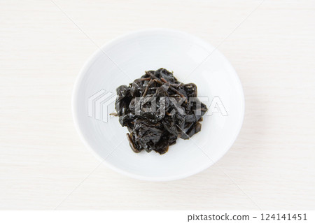 白盤子裡的辣椒 白盤子裡的辣椒 124141451