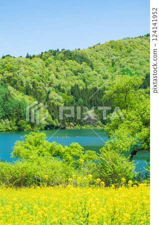 Lake Hokuryu (spring) Lake Hokuryu (spring) 124141952