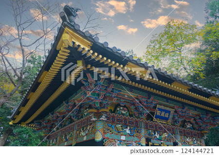 藍天下的日本仙台市瑞鳳殿 藍天下的日本仙台市瑞鳳殿 124144721