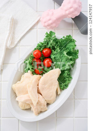 Salad chicken – high protein, low fat healthy food Salad chicken – high protein, low fat healthy food 124147957