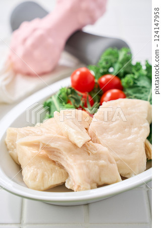 Salad chicken – high protein, low fat healthy food Salad chicken – high protein, low fat healthy food 124147958