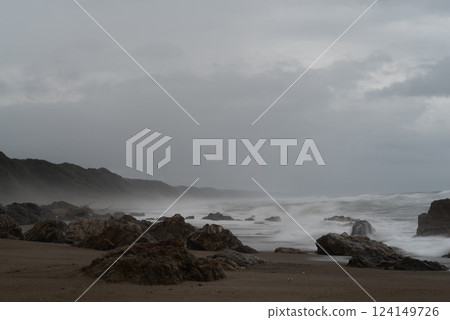 Rough sea 124149726