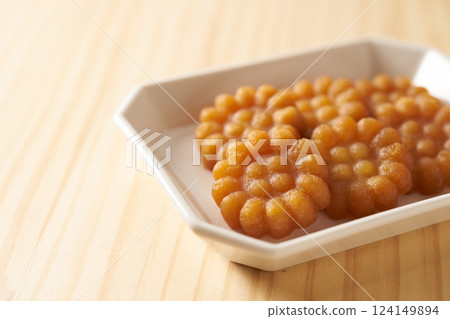 Yakka 韓國糖果圖片 124149894