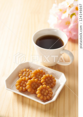 Yakka 韓國糖果圖片 124149897