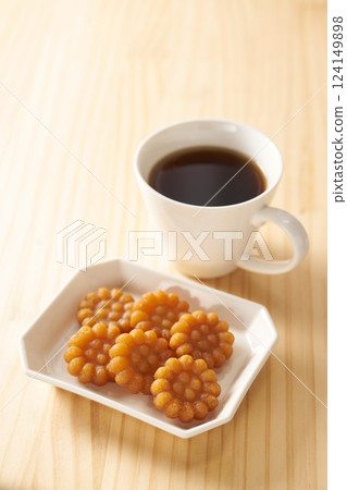 Yakka 韓國糖果圖片 124149898