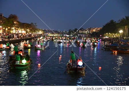 Night view of Hoi An Night view of Hoi An 124150175