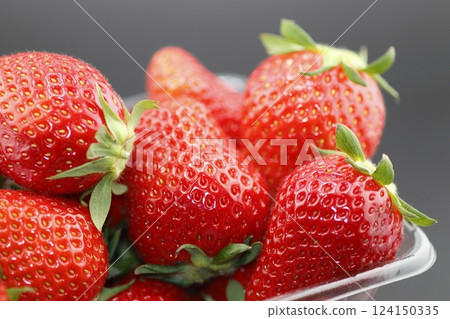 Strawberry mountain close-up Strawberry mountain close-up 124150335