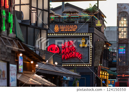 Bars and clubs in Itaewon commercial district known for its nightlife and expat population, in Seoul, South Korea 124150350