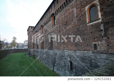 Walls and moat of Castello Sforzesco in Milan 124152081