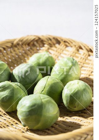 Brussels sprouts 124157025