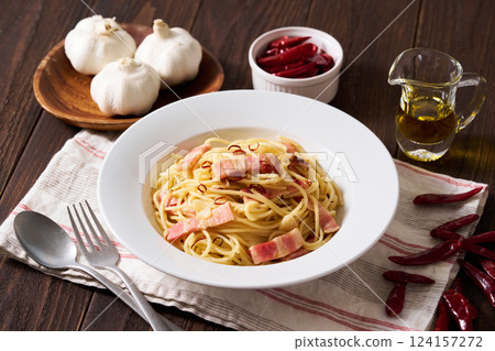 Peperoncino  124157272