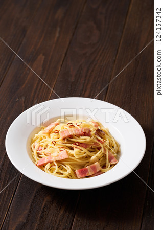 Peperoncino  124157342