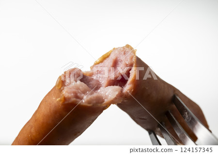 Cross section of crispy sausage 124157345