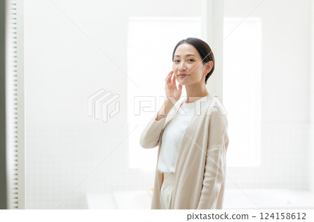 Women Skin Care Women Skin Care 124158612