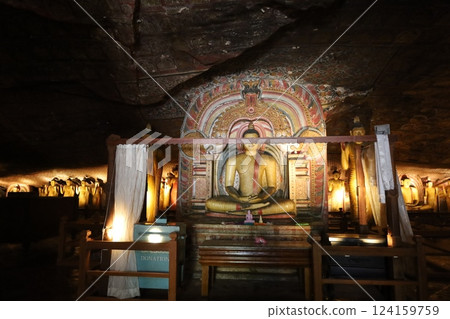 Rangiri Dambulla Cave Temple, interior of cave 2 [Sri Lanka] 124159759