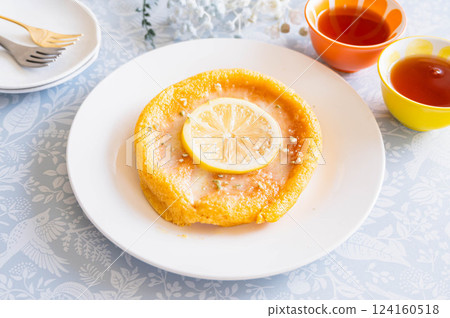 Lemon yogurt cake Lemon yogurt cake 124160518