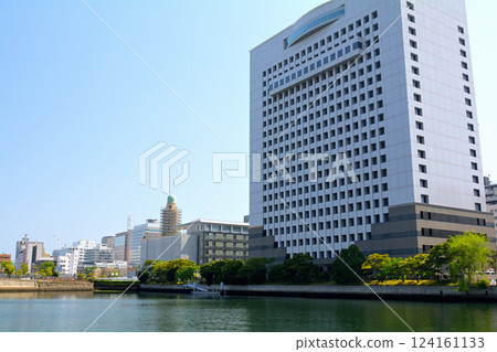 Yokohama Yokohama 124161133