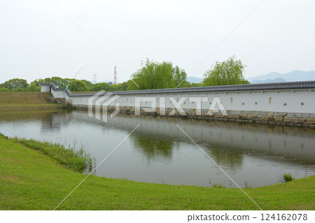 日本的100座大城堡/ Akaho城堡 日本的100座大城堡/ Akaho城堡 124162078