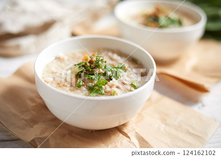 Rice porridge with minced pork Rice porridge with minced pork 124162102