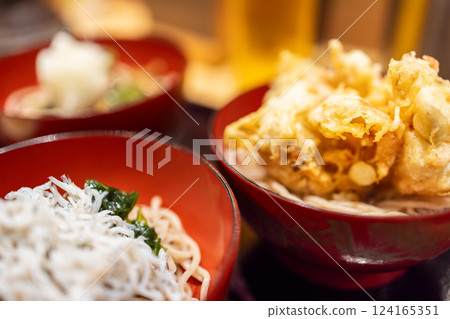 Japanese teishoku meal featuring soba noodles with crispy kakiage tempura and shirasu Japanese teishoku meal featuring soba noodles with crispy kakiage tempura and shirasu 124165351